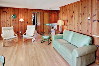 Pickerel Cove Cottage - Mashpee - 1