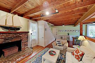 Firehouse Cottage - 4