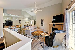 Crazy Horse Condo - 6