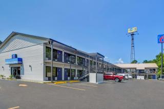 Motel 6-Dalton, GA - 9