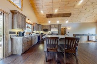 Rustic Retreat - Ellijay - 1