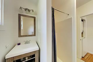 Oak Leaf Cape Cottage - Oak Bluffs - 3