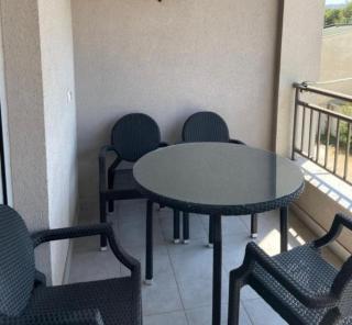 Seaview Apartment - 4