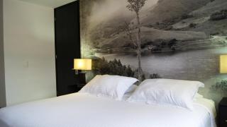 Aw Hotel Puerta de San Antonio - 1