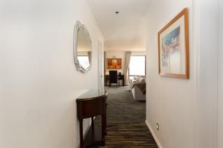 Fino Hotel & Suites - Christchurch - 3