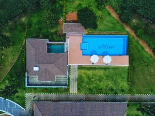 Jungle Bay Resorts & Spa - Wayanad - 9