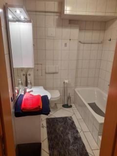 Souterrain Wohnung in Bensheim - Bensheim - 1