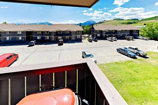 Mountian View Condo Unit S303 - 9