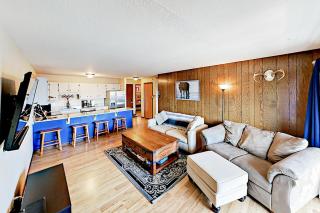 Mountian View Condo Unit S303 - 7