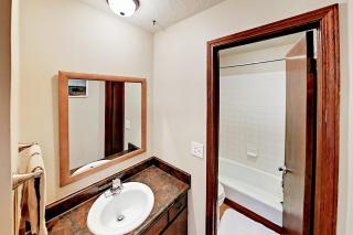 Mountian View Condo Unit S303 - 4