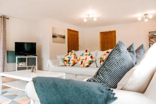 Holly Cottage, 2 bed house, sleeps 6 - 5