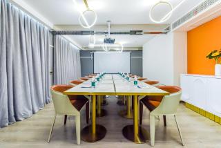 Kuanrong Suites Hotel Liangjiang love sea shopping park - Chongqing - 2