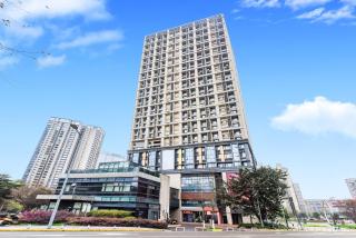 Kuanrong Suites Hotel Liangjiang love sea shopping park - Chongqing - 7