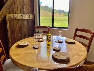 Stay at the Barn... Immerse yourself in nature. - Kenilworth - 1