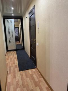 2 комнатная квартира, до 6 спальных мест(КБ-75,Ашан, Метро,Эпицентр) - Kryvyj Rih - 4