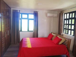 Elegant villa with sea view in Bel Ombre + Private pool - 1