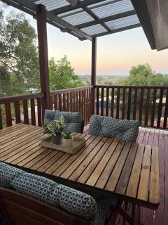 Childers Charmer with Aircon, WIFI & modern luxuries - 9