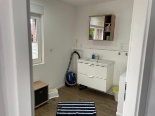 Gemütliche 1-Zimmer Wohnung mit eigenem Eingang - Wesseling - 4