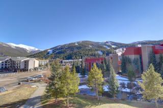 SB204 Snowbridge 2Br 2Ba condo - 1