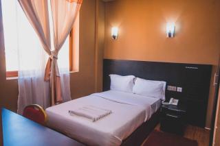 Panone Hotel Boma - Boma la Ngombe - 5
