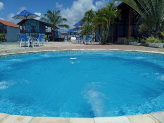 Linda casa com 5 quartos, a poucos metros da praia - Tamandaré - 1