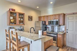 Frisco Condo with Balcony 7 Mi to Copper Mountain! - 3