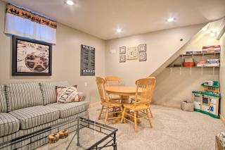Rustic Rothbury Cabin with Resort Amenity Access! - Rothbury - 2