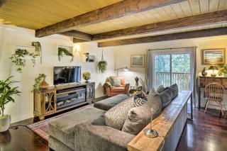 Cabin with Hot Tub, 25 Mi to Olympic Natl Park - Shelton - 8