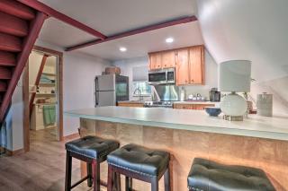 Cozy Toledo Bend A-Frame with Waterfront Views! - Burkeville - 4