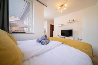 Studio Shiny - Zentral mit Balkon - Messe - Küche - Neuss - 5
