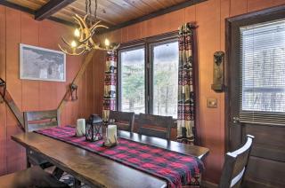Deck + Fire Pit: Family Cabin in Bessemer - 3