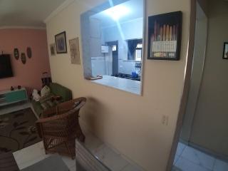 Guaruja. Excelente apartamento, localizado no melhor ponto da Enseada, a 200 m da praia. Possui restaurantes, mini shoppings e boulevard próximosar,  ambém a supermercados, farmácias e ao aquário do Guarujá. - 8