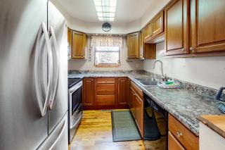 Cabin Getaway & Stonewood Lodge - Grand Lake - 5