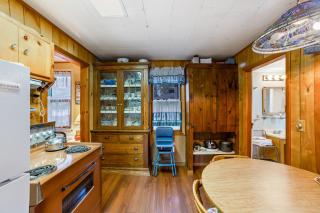 Hudson Riverside Cottage - 4