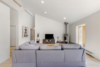 Mountain Modern Escape - 8