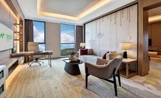Holiday Inn Chengdu Qinhuang by IHG - Chengdu - 3