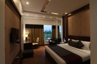 Tivoli Royal Palace - 6