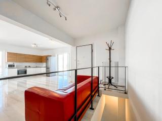 Panoramic Cityscape Maisonette in Agios Dimitrios - 3