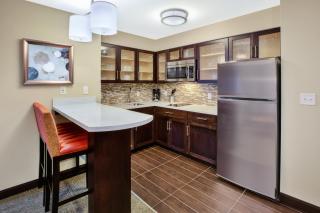 Staybridge Suites - Benton Harbor-St. Joseph by IHG - Benton Harbor - 1