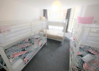 Daimler Holiday Apartments - Bournemouth - 7