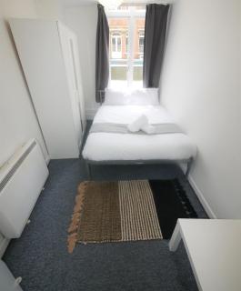 Daimler Holiday Apartments - Bournemouth - 2