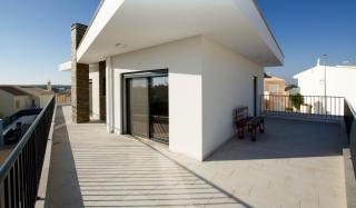 Alto da Colina - Vila Moderna e Espaçosa - Top Localização - Pêra - 1