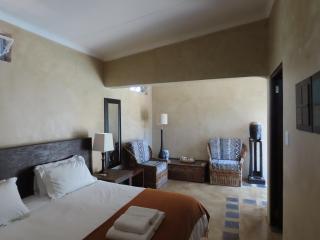 Sunset Lodge & Safaris - Guernsey Nature Reserve - 0