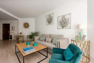 NUEVO APARTAMENTO LUJO PLAYA MALAGUETA-CENTRO - Málaga - 4