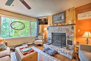 Rustic Adirondacks Home with Hot Tub and Lake Access! - Chestertown - 4