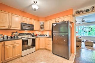 Rustic Adirondacks Home with Hot Tub and Lake Access! - Chestertown - 1
