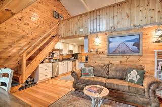 Pet-Friendly Adirondack Cabin with On-Site Lake - 8