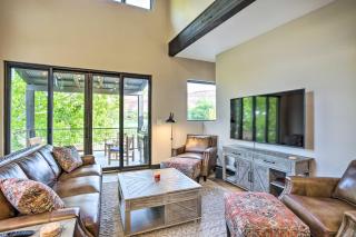 Sleek and Modern Townhome, 3 Blocks to Main St! - 9
