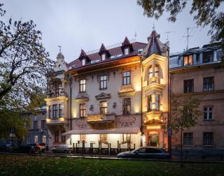 Chopin Hotel - Lviv - 0