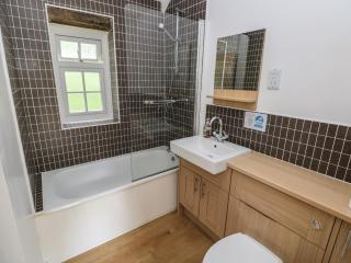 Corner Cottage - Walton East - 1